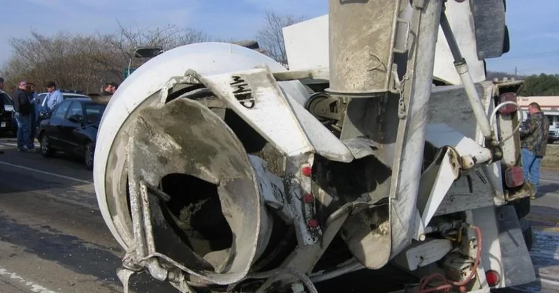 Ağdərədə sürücü faciəvi şəkildə öldü