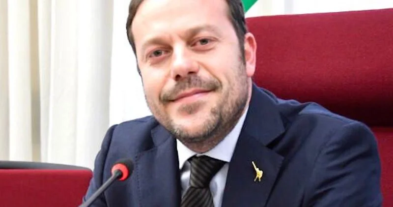 Azərbaycan İtaliya münasibətləri ədalət və demokratik prinsiplər əsasında inkişaf edir” Eugenio Zoffili