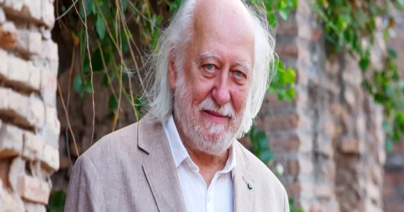 Uzaqbaşı Turində Laslo Krasnahorakinin essesi