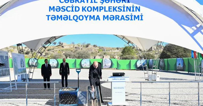 Eyni vaxtda 615 nəfər ibadət edəcək… Video