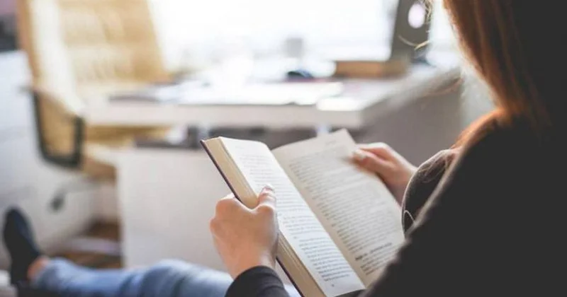 Elektron kitabların yayılması ənənəvi kitaboxuma vərdişini zəiflədir MÜNASİBƏT BİLDİRİLDİ