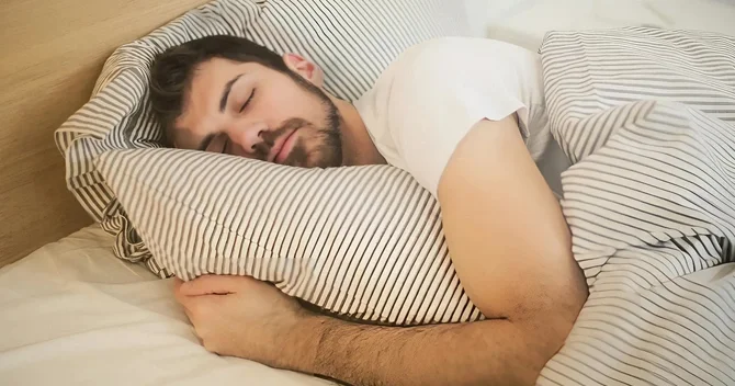 Yuxunun bədən çəkisinə təsiri Həkimdən XƏBƏRDARLIQ