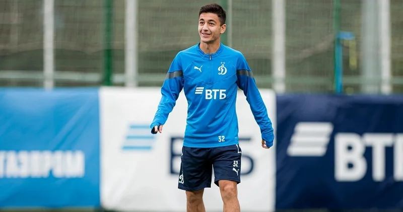 AFFA nın millimizə gətirmək istədiyi futbolçu Rusiya yığmasında