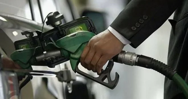 95 oktanla işləyən maşına 92 yanacaq vurmaq olar?