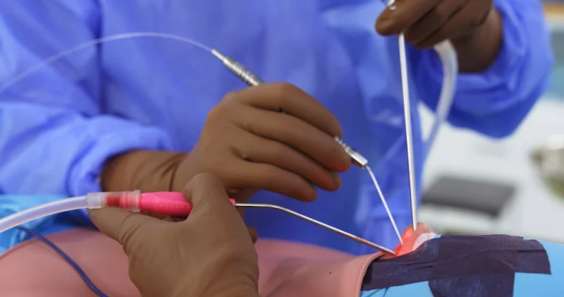 Tanınmış cərrahdan şikayət (VİDEO)