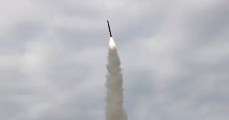 КНДР испытала новую стратегическую крылатую ракету перед визитом Трампа в Южную Корею