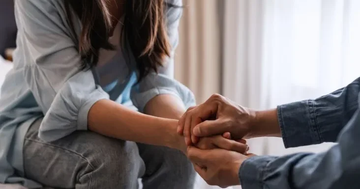 Psixoloq: münasibətləri cəmi bir dəqiqəyə yaxşılaşdırmağın sadə yolu