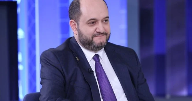 Azərbaycanla intensiv təmasdayıq Araik Arutyunyan