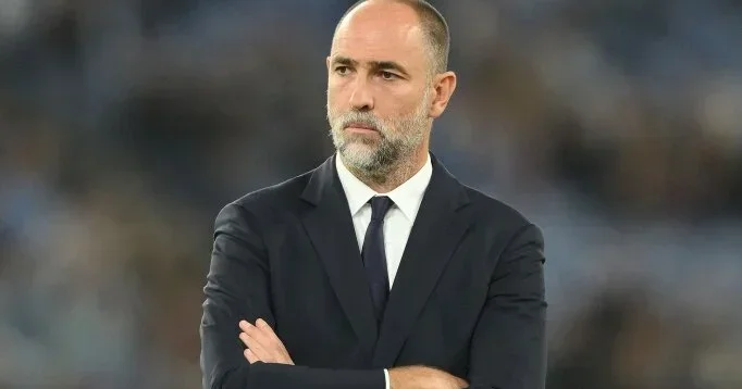 Yuventus iki məşqçiyə 27 milyon avro təzminat ödəyəcək