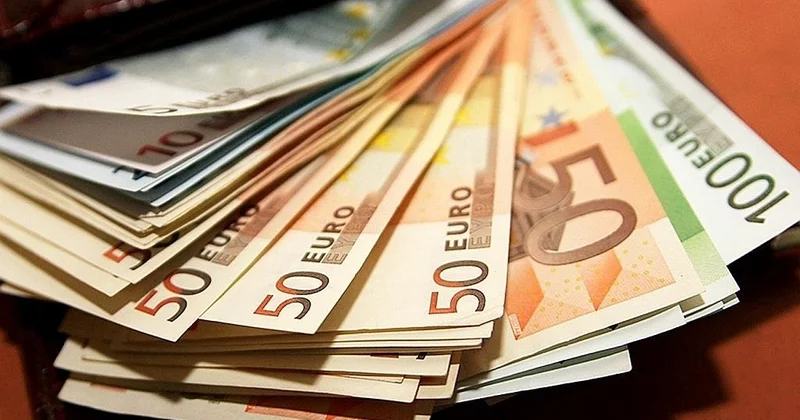 Almaniyada minimum əmək haqqı artırılır Saat başına ən azı 14,60 avro olacaq