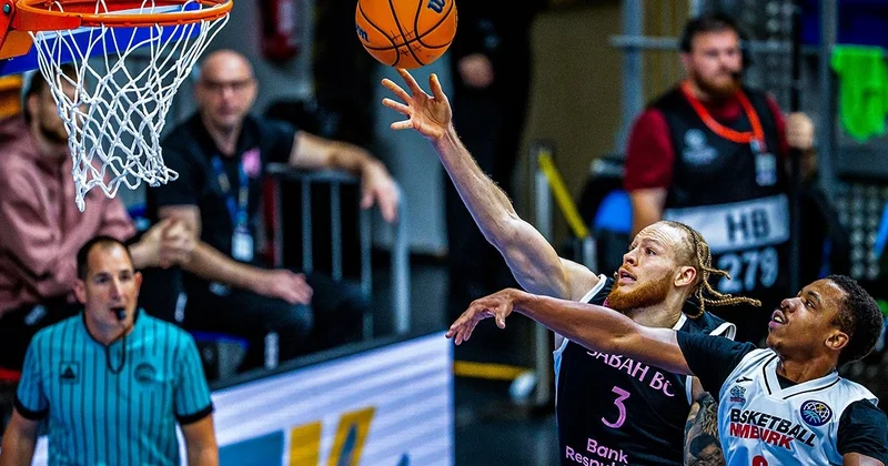 Французский матч Сабаха в ЛЧ