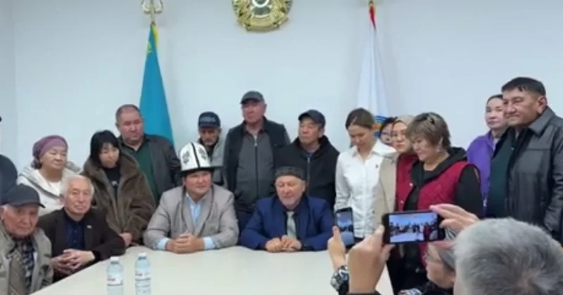 Казахи хотят учиться на родном, а не на русском языке Minval Politika