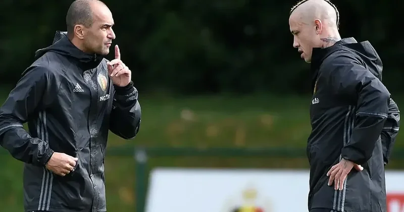 Naynqolan: Roberto Martinezin futboldan başı çıxmır