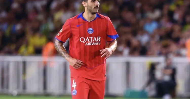 Braziliya millisinin üzvü PSJ dən ayrılmaq istəyir