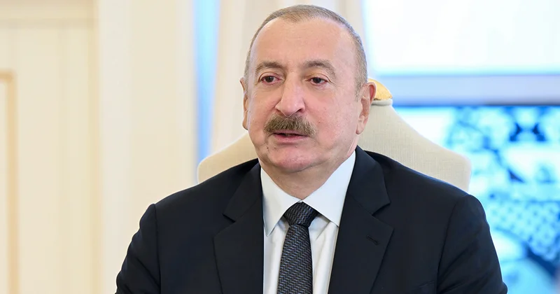 Prezident qəbullar keçirdi Fotolar+Yenilənib