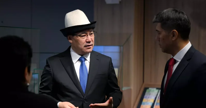 Жапаров предложил Нацбанку КР хранить золото кыргызстанцев