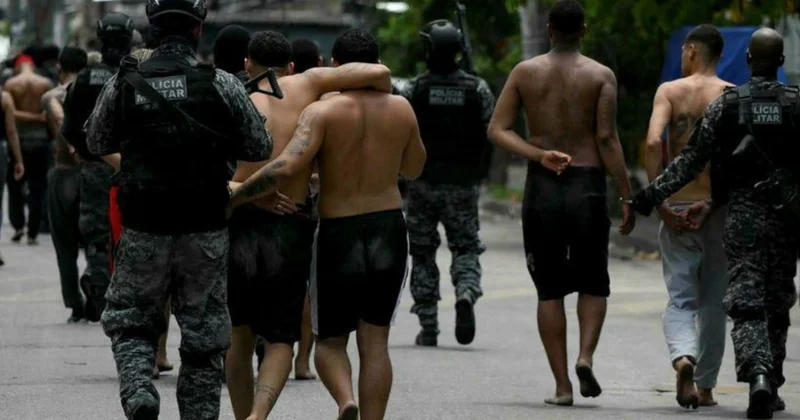 Narkotacirlərə qarşı qanlı əməliyyat: 64 ölü, 81 həbs