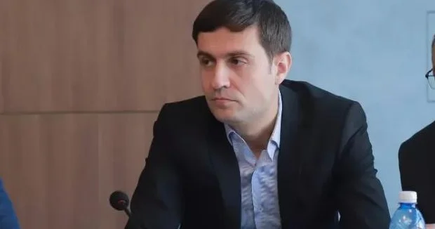 В Азербайджане предлагают ограничить импорт второго автомобиля для частников Minval Politika