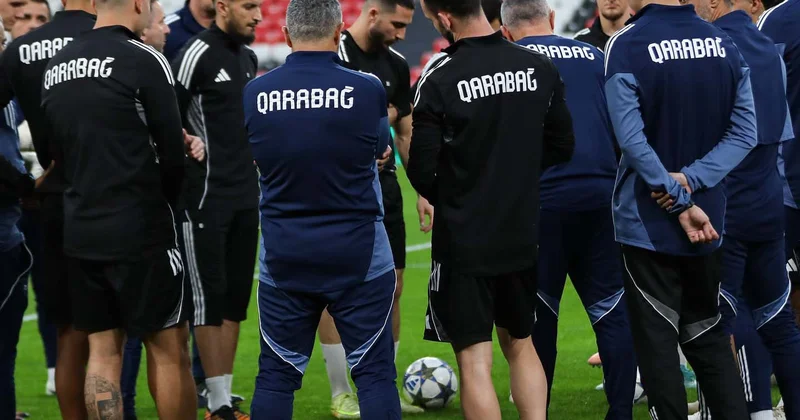 Qurban Qurbanov bütün futbolçularını cərimələyib? İDDİA