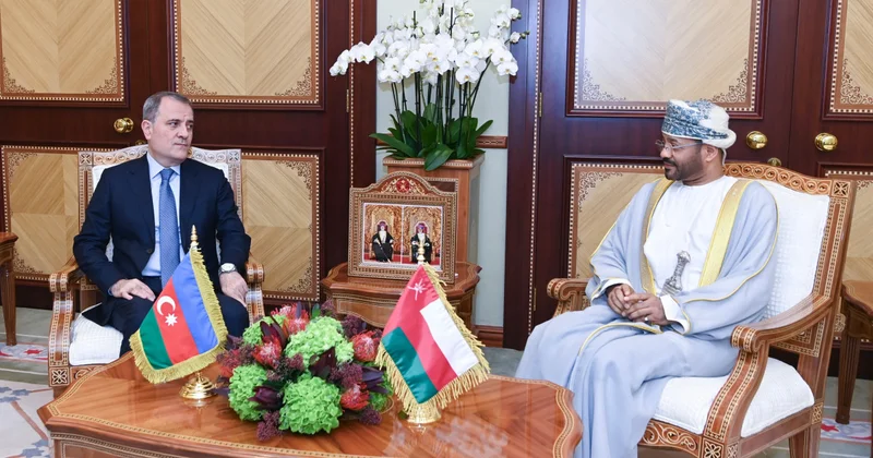Azərbaycan və Oman XİN rəhbərlərinin təkbətək görüşü başlayıb