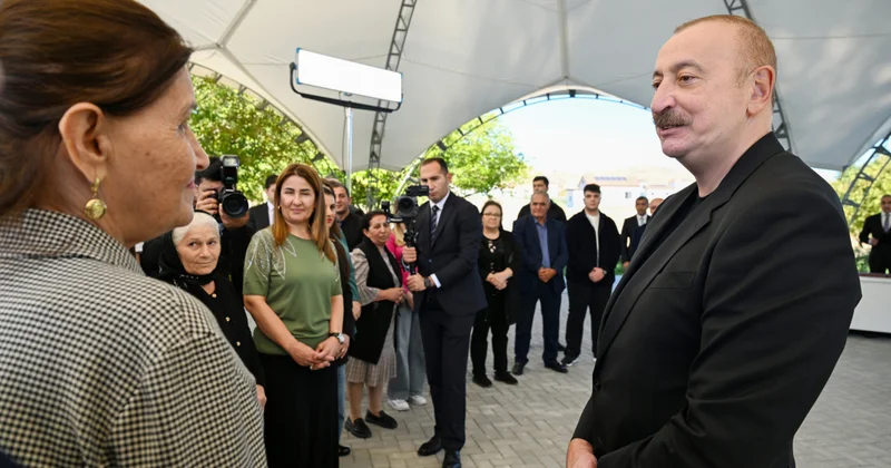 Будьте всегда во главе нашего государства . Алиев провел душевную беседу с жителями Хоровлу Minval Politika