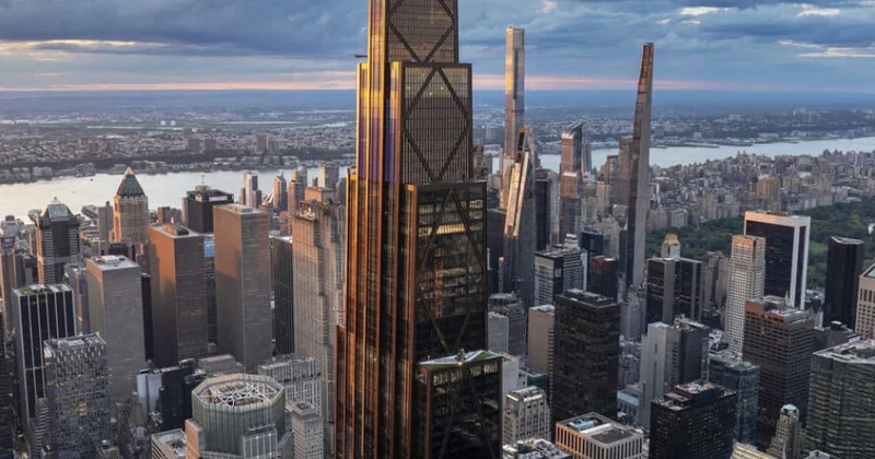 Yeni yüksək texnologiyalı göydələn ABŞ ın ən hündür qüllələri sırasında yer alıb