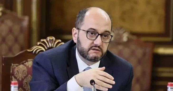 Konstitusiya dəyişəcək,yoxsa yox? İrəvanda da bu suala cavab axtarırlar