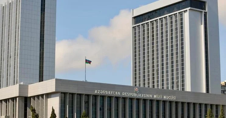 Milli Məclisdə konfrans keçirilir