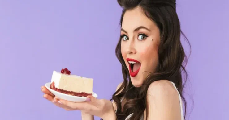 Yeni qonşularına tort qonaqlığı verdi: Ərini əlindən aldı