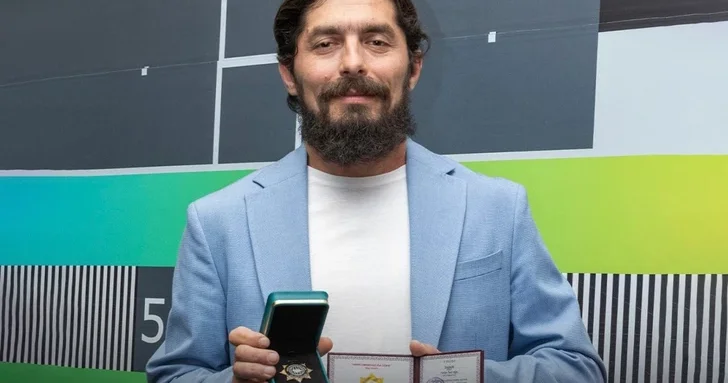 Минобороны Азербайджана наградило сотрудника Baku TV по случаю 150 летия прессы