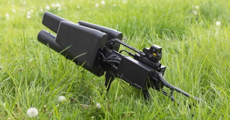 Estoniyada hərbi şəhərcik yaxınlığında naməlum dron vurulub