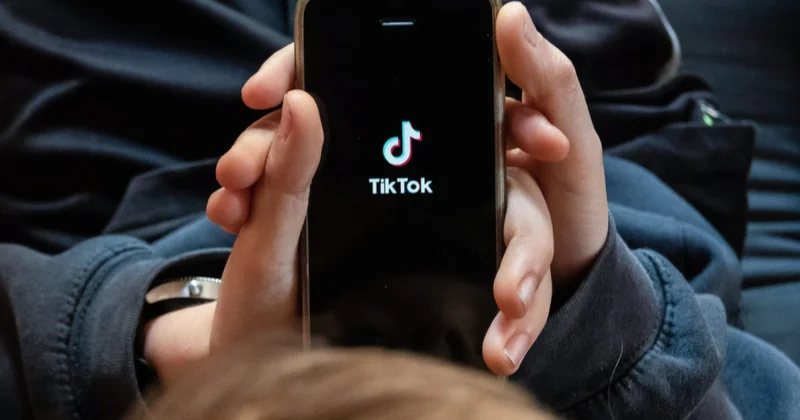 “TikTok”da 24 saat ərzində silinən video sayına görə Azərbaycandakı statistika orta göstəriciləri üstələyir