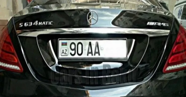 Məmurlara xidməti avtomobil QADAĞASI