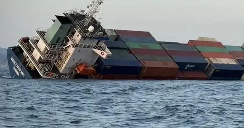 Атакованное в Черном море судно затонуло ВИДЕО