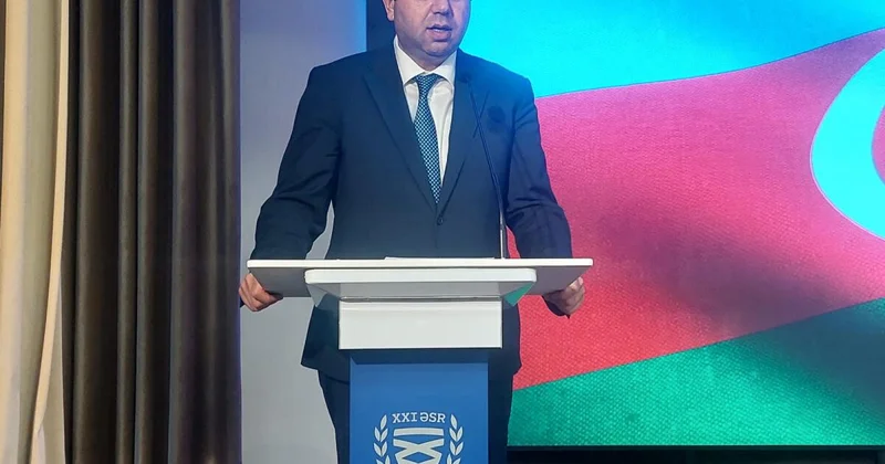 XXI Əsr Beynəlxalq Təhsil və İnnovasiya Mərkəzində müşavirə keçirilib
