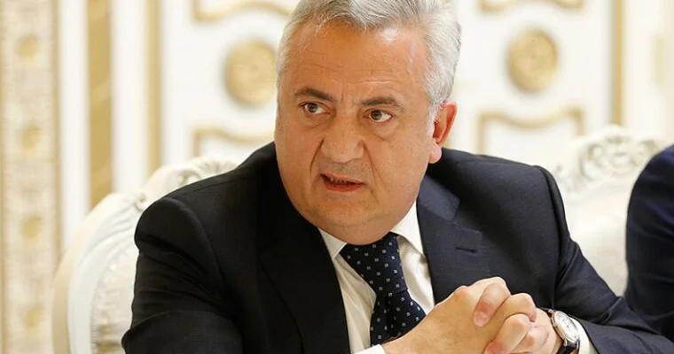 Paşinyan onu işdən azad etdi