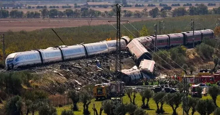 68 nəfərin öldüyü qəzanın təfərrüatları: Səs yazıları yayıldı