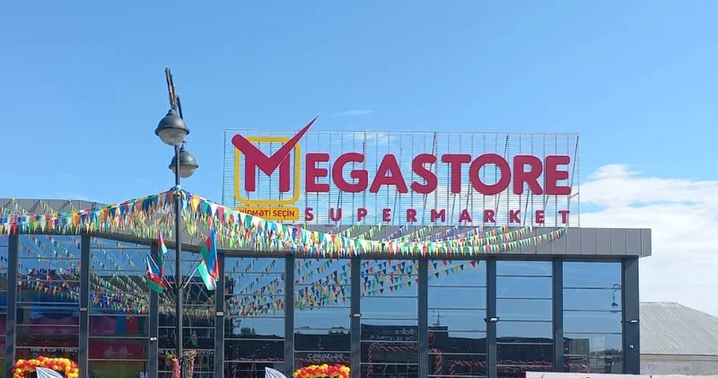 Megastore dan aldığı məhsulların hamısı xarab çıxdı VİDEO