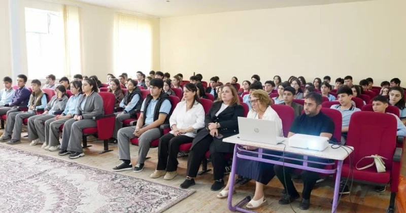 Dövlət Proqramı çərçivəsində Ağcabədidə şagirdlərlə görüş təşkil olunub