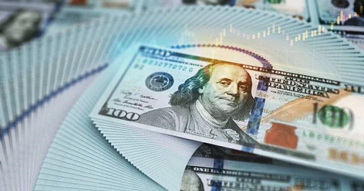 Azərbaycana xaricdən pul axınında müsbət fərq böyüyüb 70 faizlik artım, 830 milyon dolları keçib