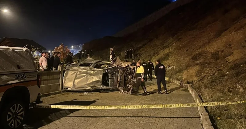 Ərzurumda minik avtomobili aşıb, iki nəfər ölüb