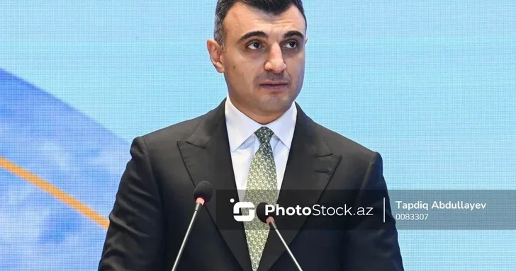 ЦБА отметил рост безналичных операций внутри страны