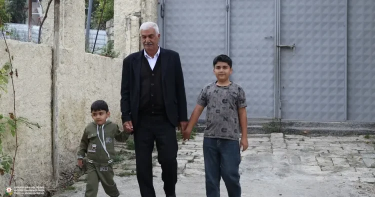 Doğma yurda qayıdışın sevincini yaşayan Vəliyəddin Rüstəmov FOTO