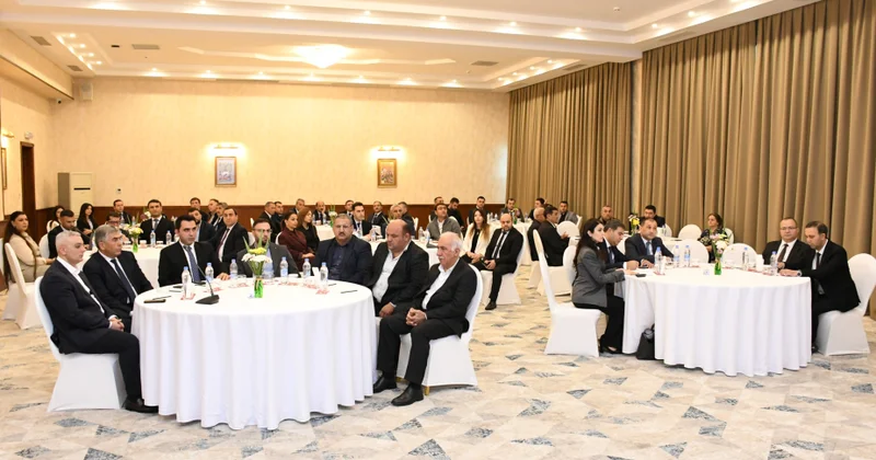 Gəncədə gələcəyin peşələri və əmək bazarının kadr tələbatı diqqət mərkəzindədir