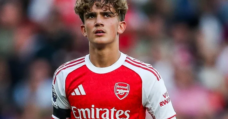 “Arsenal”ın şikayəti rədd edildi 16 yaşlı futbolçu üç oyunluq cəzalandırıldı
