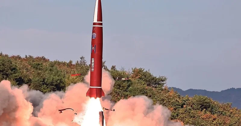 Şimali Koreya Yapon dənizi istiqamətində ballistik raket buraxıb