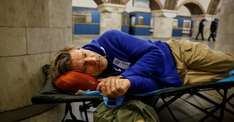 Звезда Игры престолов переждал атаку в киевском метро ВИДЕО / ФОТО
