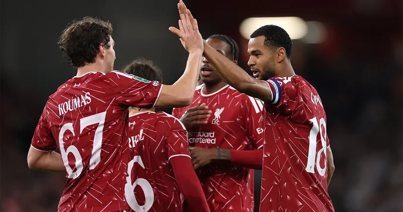“Liverpul” “zadəganlar”ı mübarizədən kənarlaşdırdı