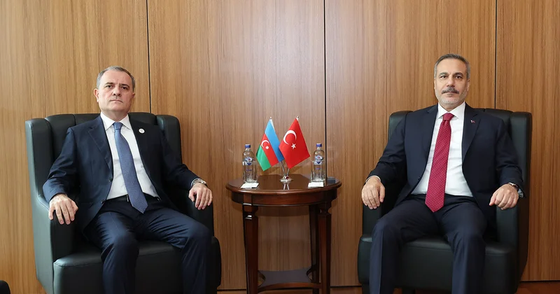 Ankarada ikitərəfli görüş keçirdilər Foto