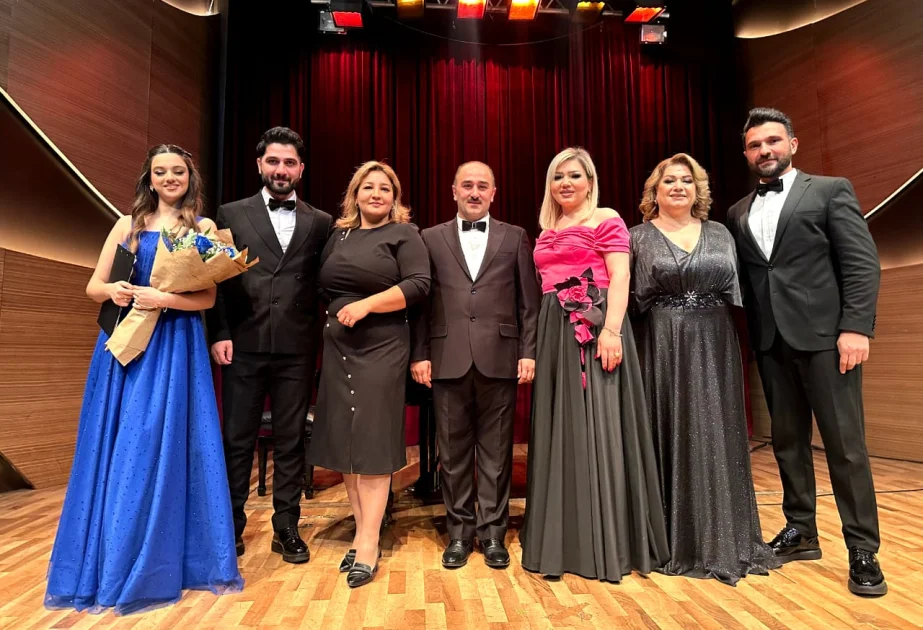 “Gəncədən Bakıya” layihəsi çərçivəsində konsert proqramı təqdim edilib AZƏRTAC